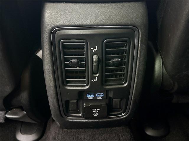 2021 Jeep Grand Cherokee Vehicle Photo in Everett, WA 98204