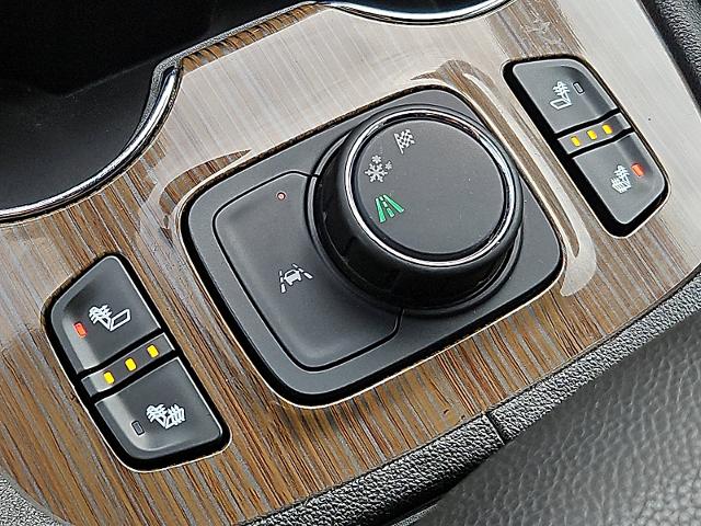 2023 GMC Acadia Vehicle Photo in TREVOSE, PA 19053-4984