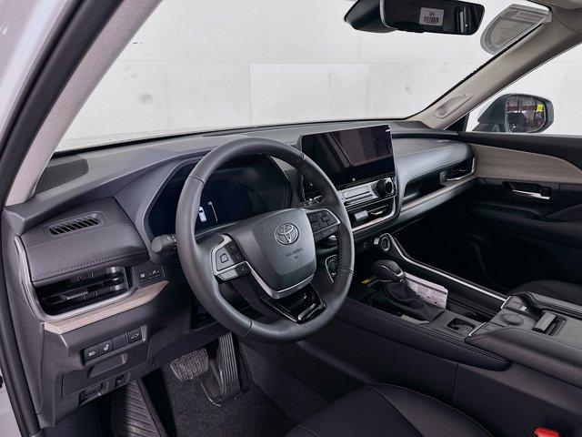 2026 Toyota Grand Highlander Vehicle Photo in Flemington, NJ 08822