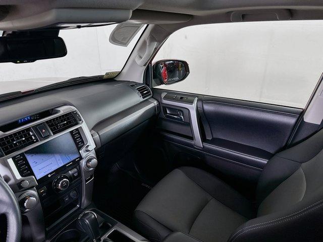 2020 Toyota 4Runner Vehicle Photo in Flemington, NJ 08822