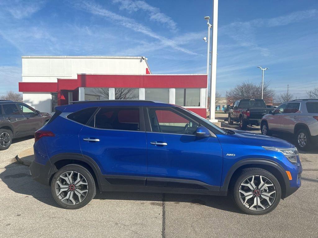 2022 Kia Seltos Vehicle Photo in Cedar Rapids, IA 52402
