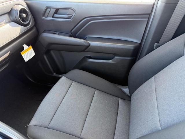 2025 Chevrolet Colorado Vehicle Photo in COLUMBIA, MO 65203-3903