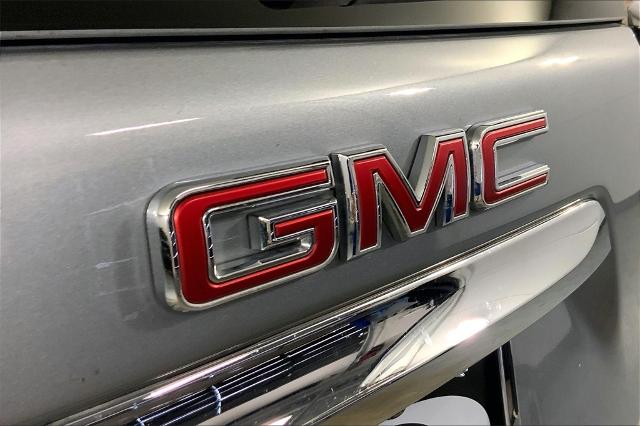 2024 GMC Terrain Vehicle Photo in Lees Summit, MO 64086