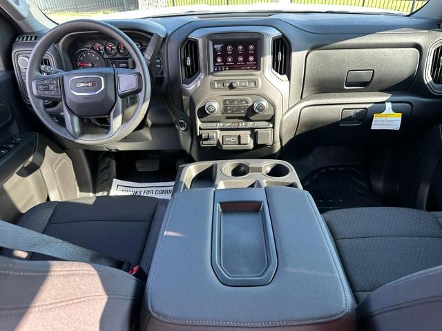 2025 GMC Sierra 2500 HD Vehicle Photo in COLUMBIA, MO 65203-3903