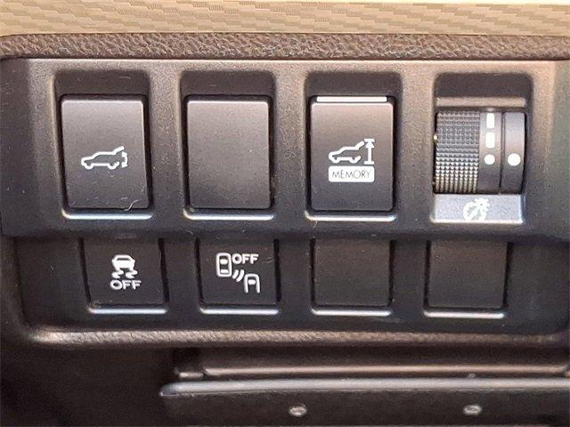2019 Subaru Ascent Vehicle Photo in LANCASTER, PA 17601-0000