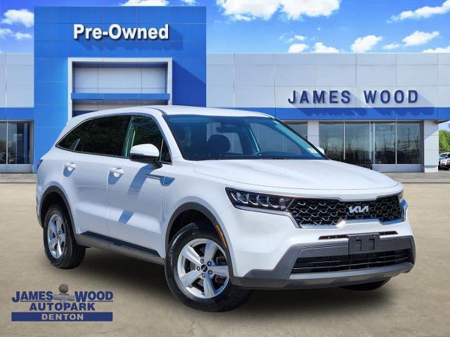 2022 Kia Sorento Vehicle Photo in DENTON, TX 76210-9321