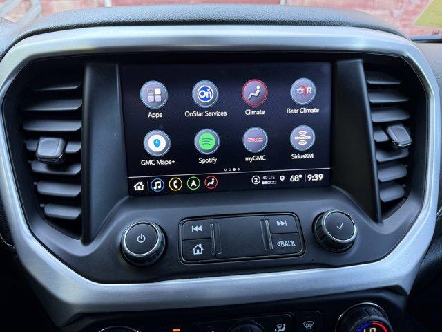 2023 GMC Acadia Vehicle Photo in LEOMINSTER, MA 01453-2952