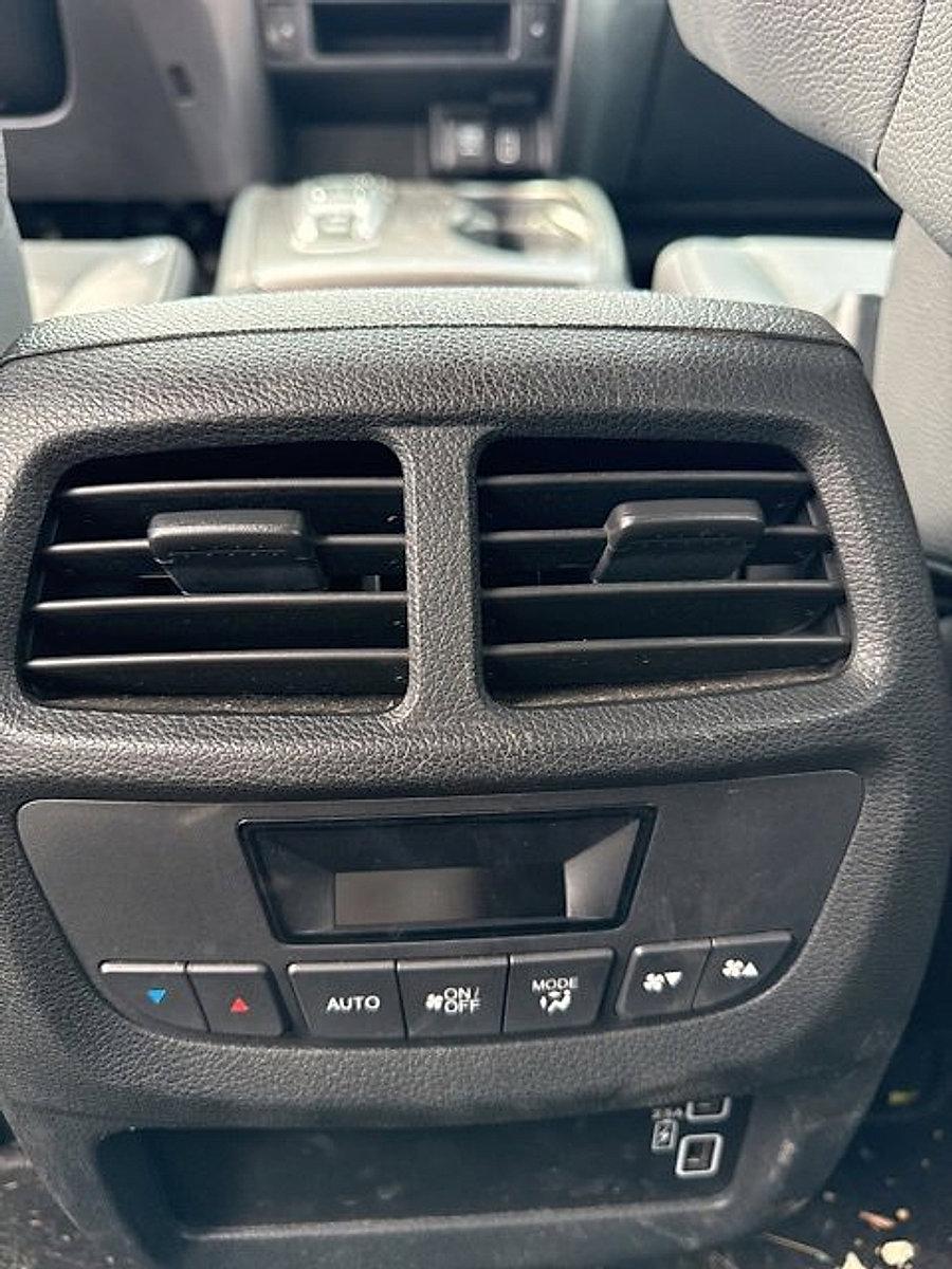 2022 Honda Pilot Vehicle Photo in Harrisburg, PA 17111