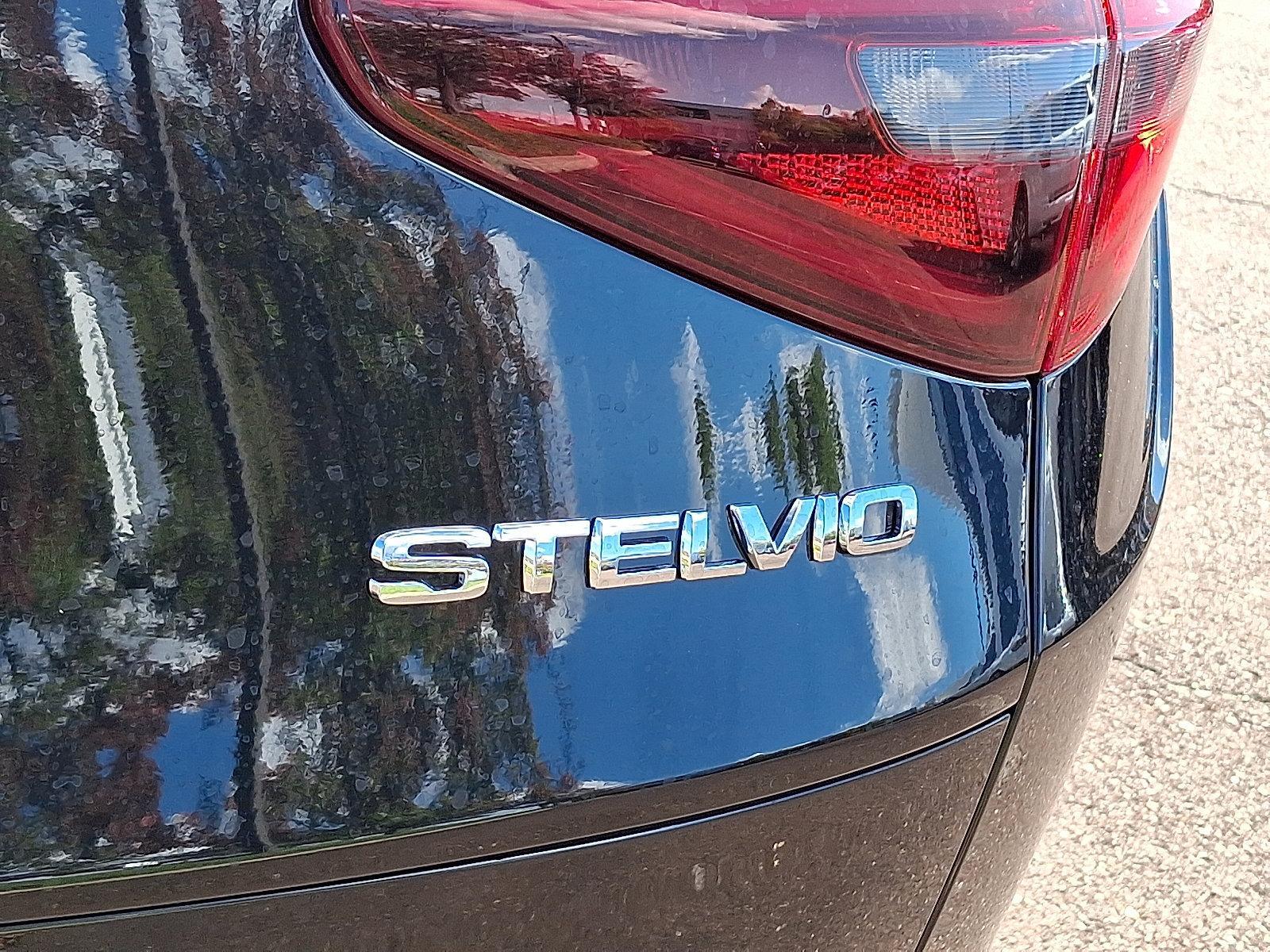 2023 Alfa Romeo Stelvio Vehicle Photo in Willow Grove, PA 19090