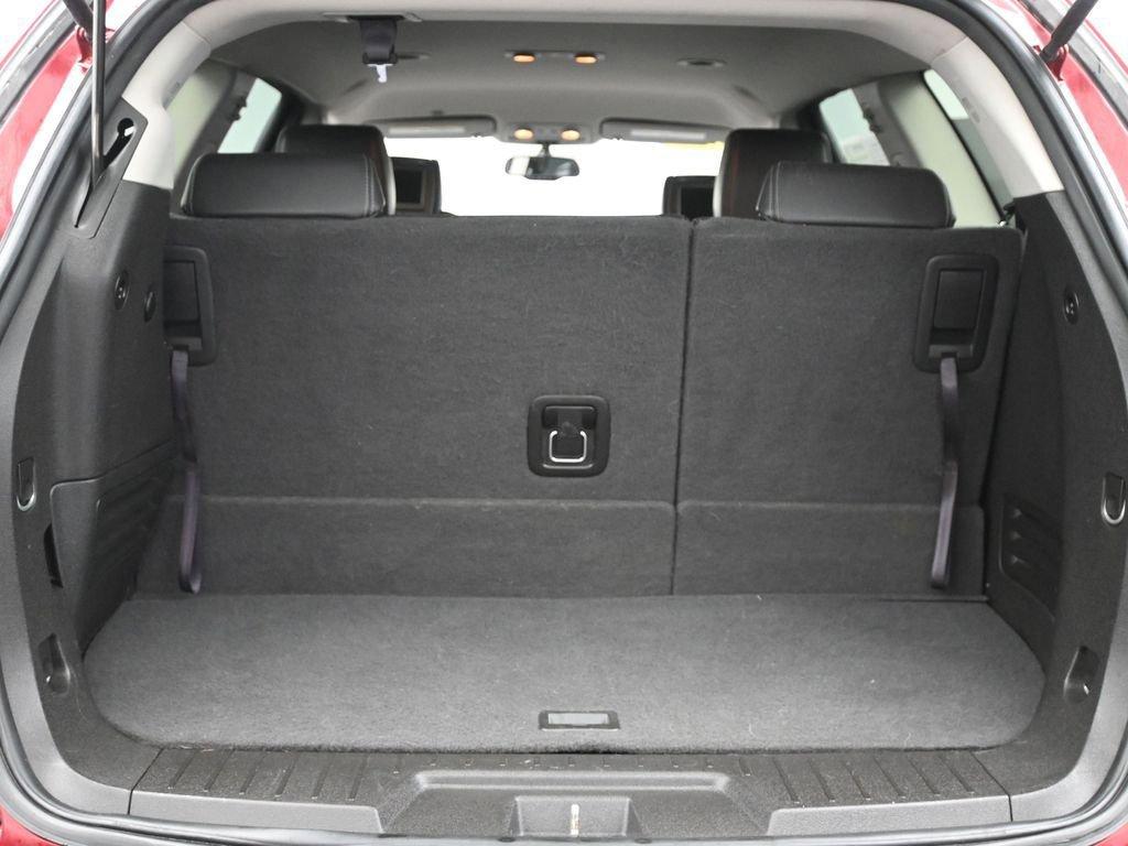 2014 Chevrolet Traverse Vehicle Photo in Marion, IA 52302