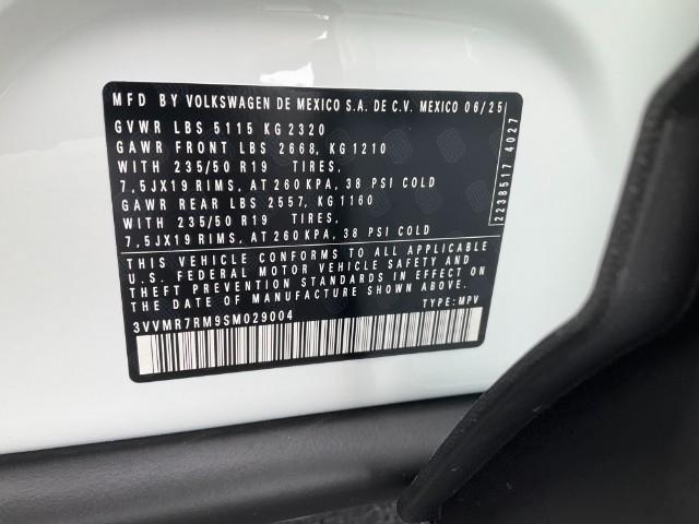 2025 Volkswagen Tiguan Vehicle Photo in Oshkosh, WI 54904