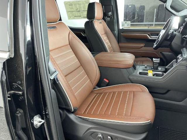 2025 GMC Sierra 1500 Vehicle Photo in GILBERT, AZ 85297-0402