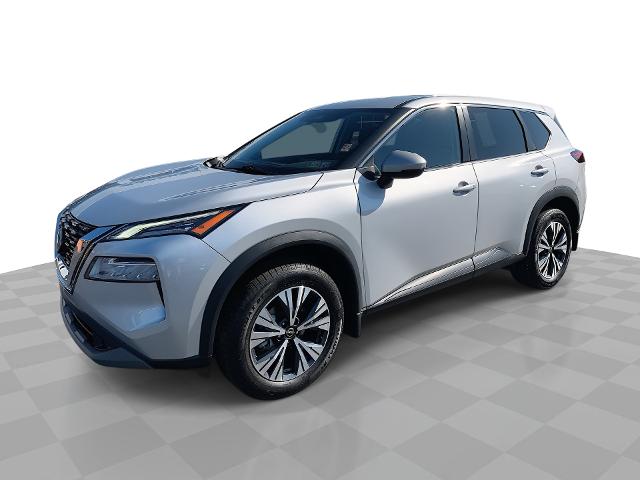 2022 Nissan Rogue Vehicle Photo in MOON TOWNSHIP, PA 15108-2571