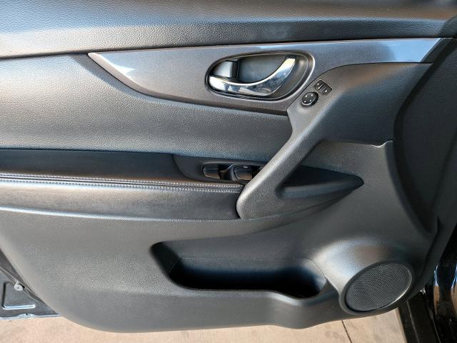 2018 Nissan Rogue Vehicle Photo in Weatherford, TX 76087