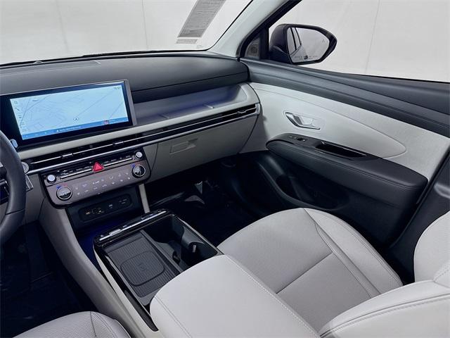 2025 Hyundai TUCSON Hybrid Vehicle Photo in Everett, WA 98204