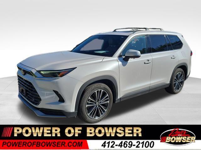 2024 Toyota Grand Highlander Vehicle Photo in Pleasant Hills, PA 15236