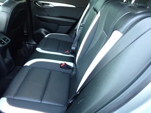 2025 Buick Envision Vehicle Photo in ZELIENOPLE, PA 16063-2910
