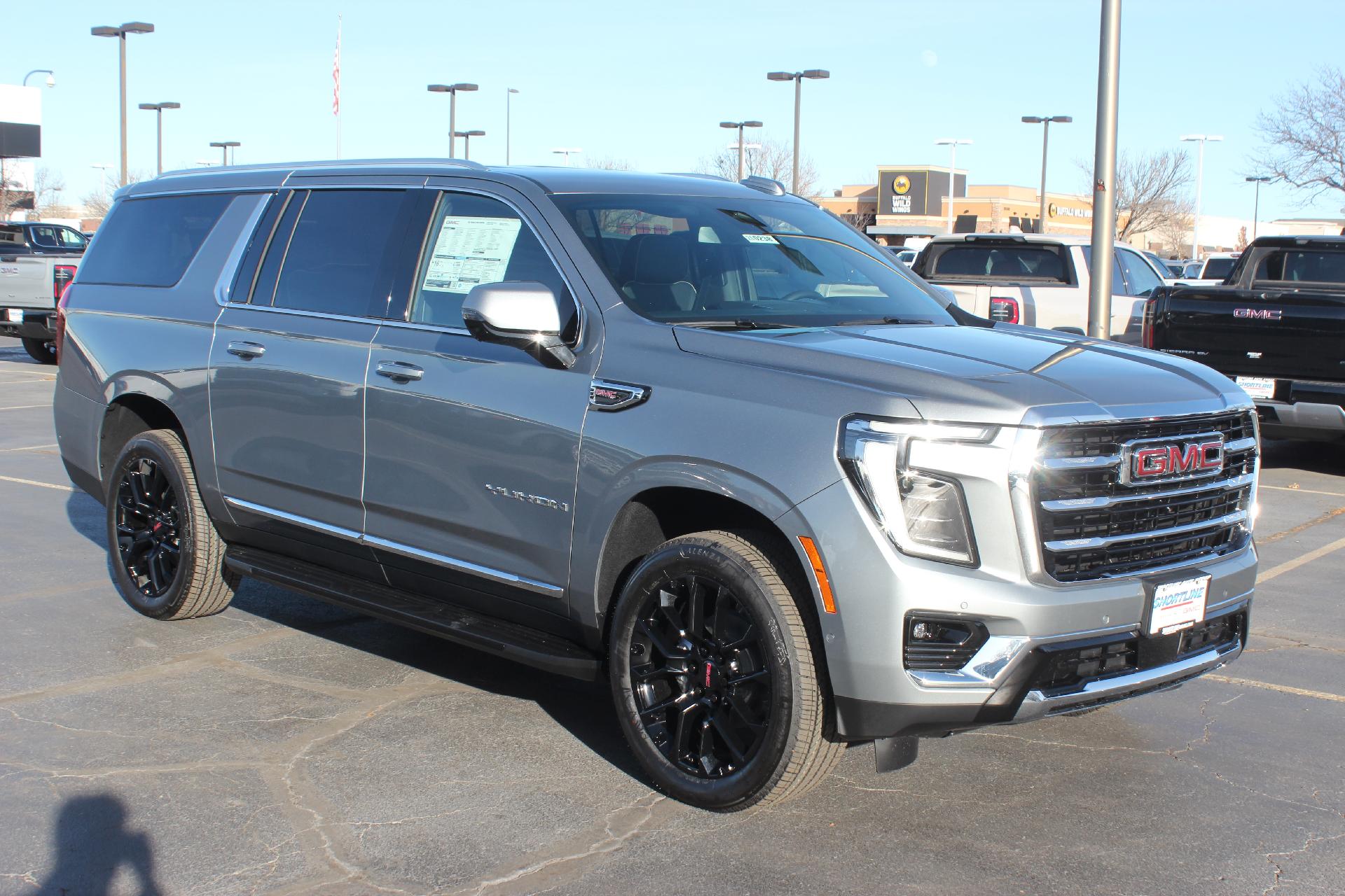 2026 GMC Yukon XL Vehicle Photo in AURORA, CO 80012-4011