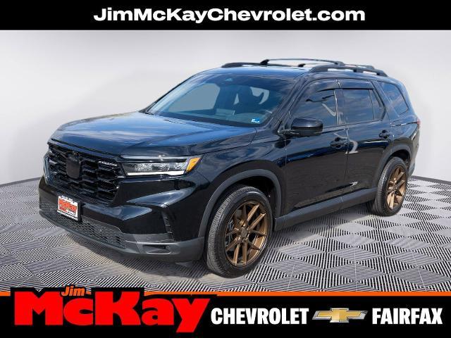 2025 Honda Pilot Vehicle Photo in Fairfax, VA 22030