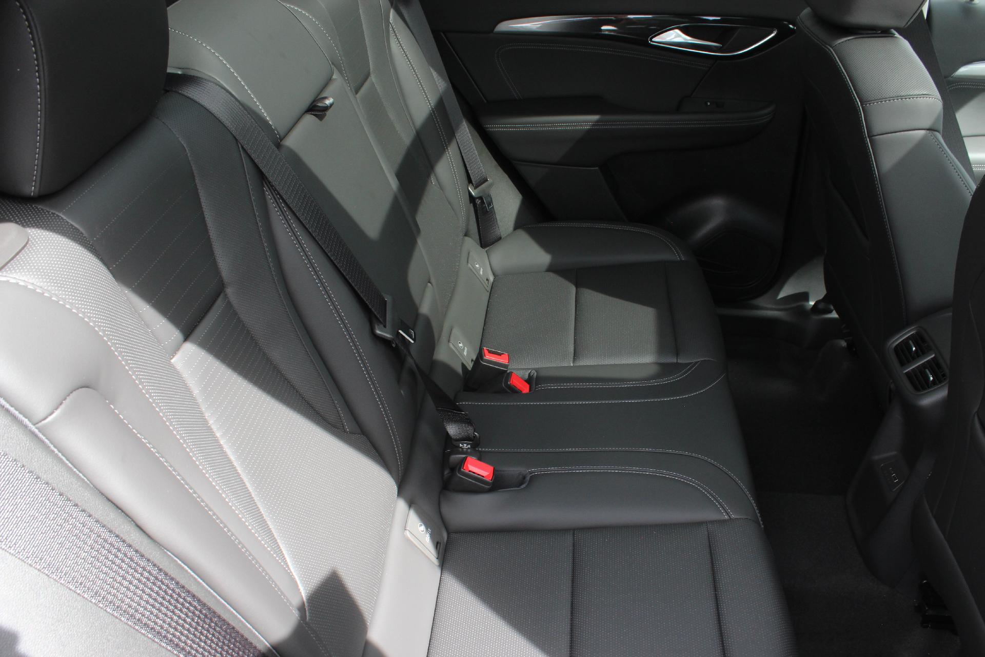 2025 Buick Envision Vehicle Photo in AURORA, CO 80012-4011