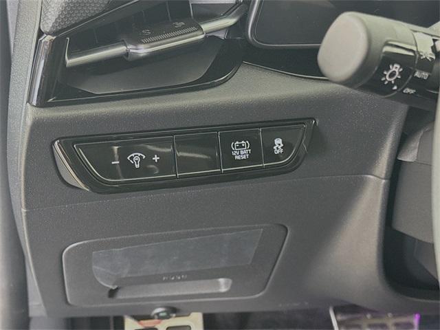 2025 Kia Niro Vehicle Photo in Everett, WA 98204