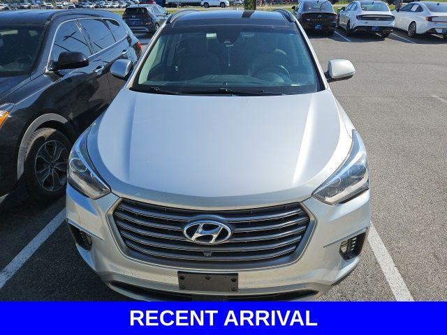 2019 Hyundai SANTA FE XL Vehicle Photo in Merrillville, IN 46410