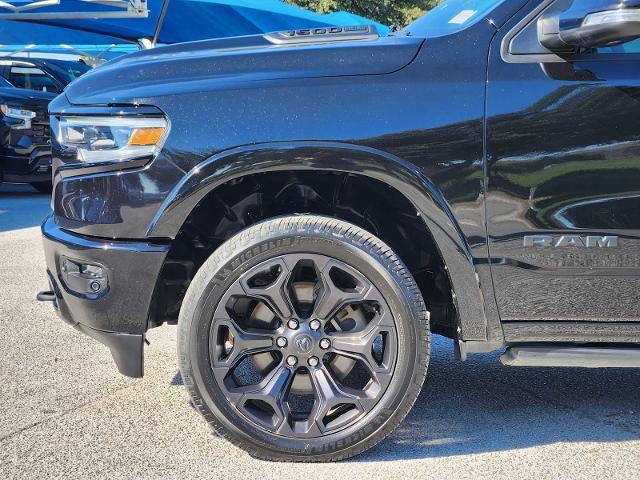 2021 Ram 1500 Vehicle Photo in DENTON, TX 76210-9321