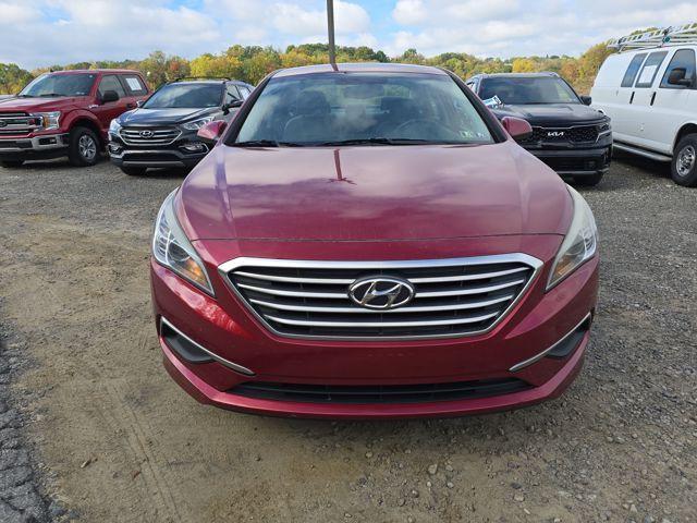 2016 Hyundai SONATA Vehicle Photo in Pleasant Hills, PA 15236