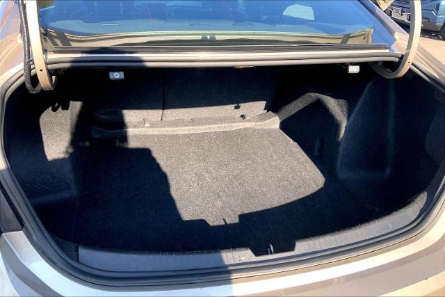 2024 Chevrolet Malibu Vehicle Photo in KANSAS CITY, MO 64114-4502