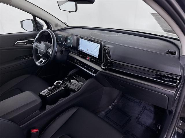 2025 Kia Sportage Hybrid Vehicle Photo in Everett, WA 98204