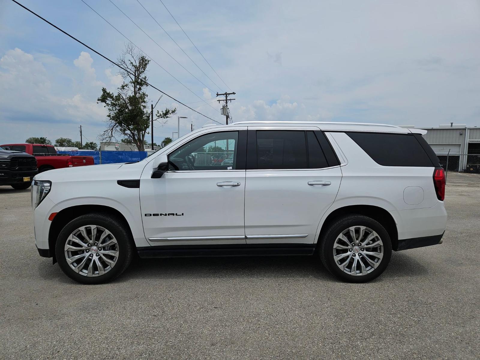 2024 GMC Yukon Vehicle Photo in Seguin, TX 78155