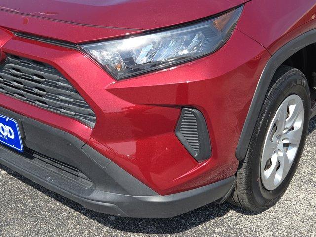 2019 Toyota RAV4 Vehicle Photo in Decatur, TX 76234