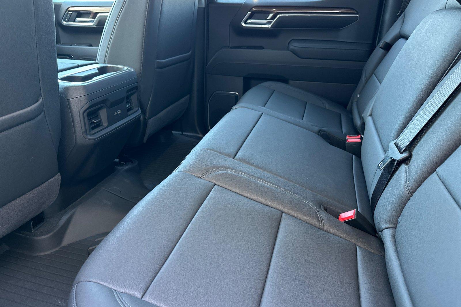 2026 Chevrolet Silverado 1500 LT Trail Boss - Photo 12
