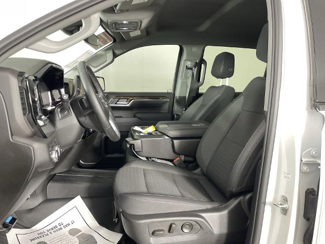 2025 GMC Sierra 1500 Vehicle Photo in GILBERT, AZ 85297-0402