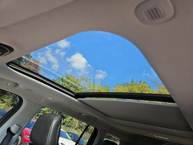 2023 Jeep Grand Cherokee L Vehicle Photo in TREVOSE, PA 19053-4984