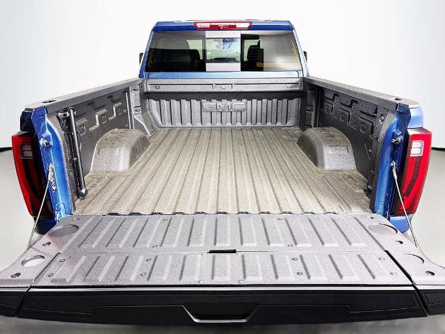 2025 GMC Sierra 3500 HD Vehicle Photo in PUYALLUP, WA 98371-4149