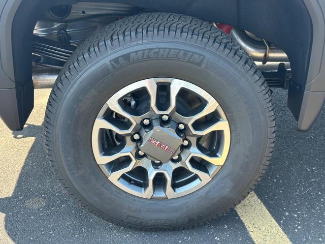 2025 GMC Sierra 2500 HD Vehicle Photo in COLUMBIA, MO 65203-3903