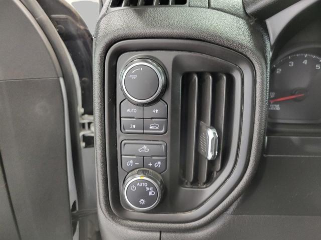 2021 Chevrolet Silverado 1500 Vehicle Photo in NEENAH, WI 54956-2243