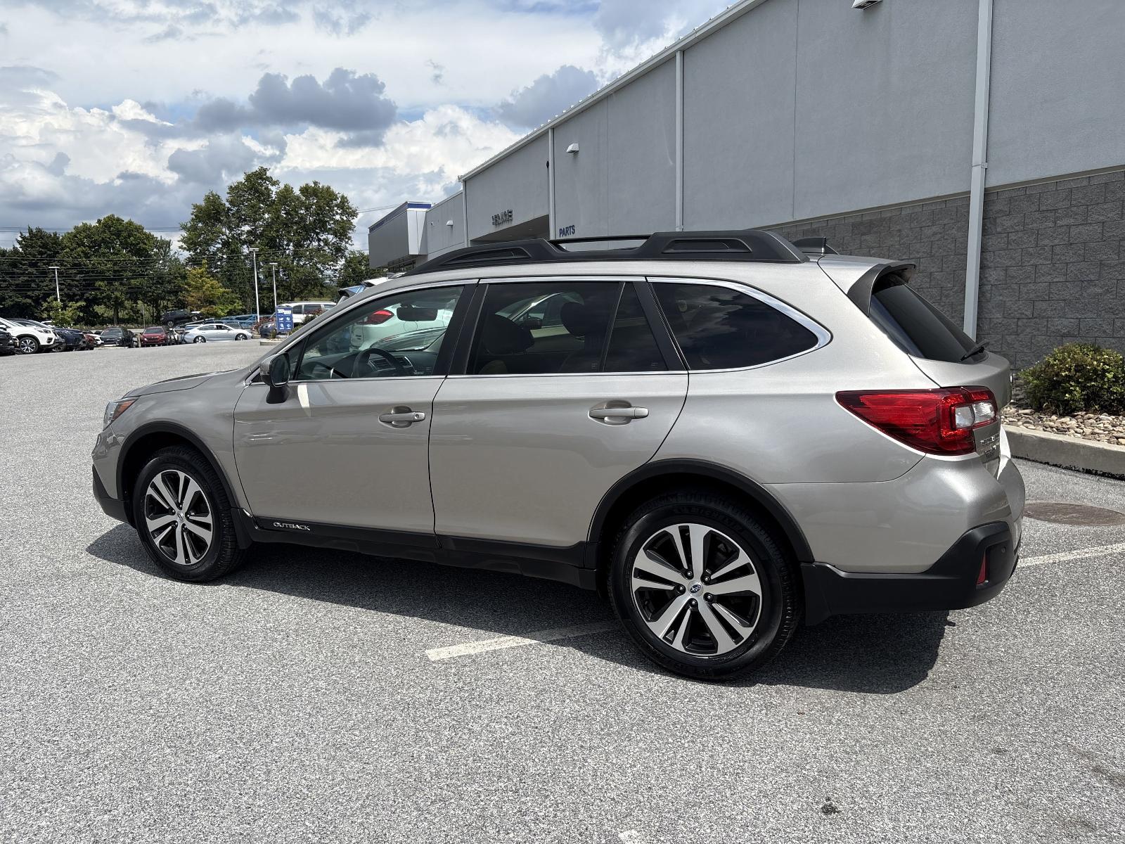 2018 Subaru Outback Vehicle Photo in Mechanicsburg, PA 17050