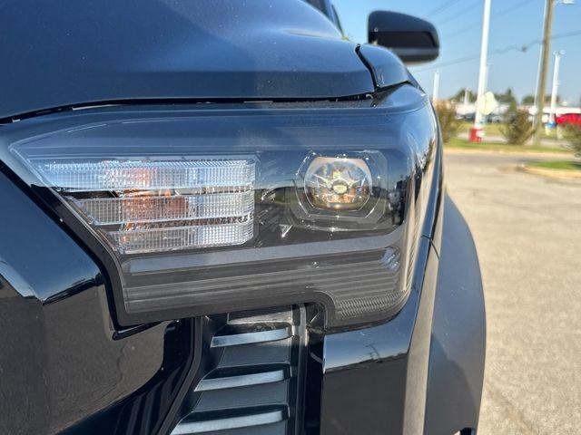 2025 Toyota Tacoma 4WD Vehicle Photo in Jonesboro, AR 72404