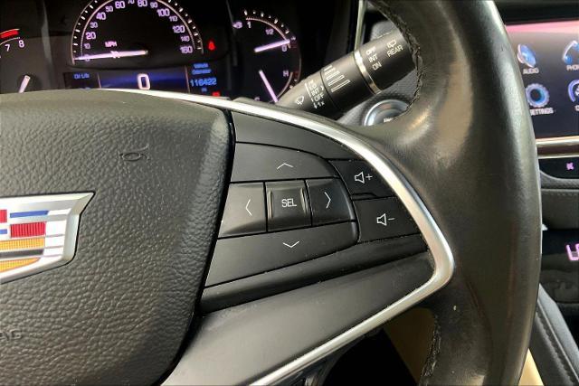 2017 Cadillac XT5 Vehicle Photo in KANSAS CITY, MO 64114-4545