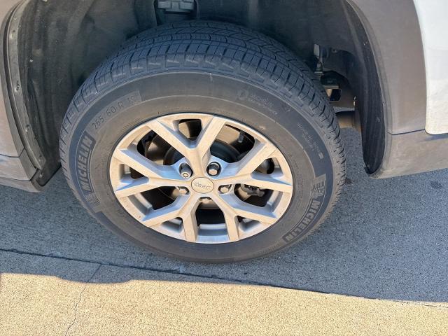 2021 Jeep Grand Cherokee L Vehicle Photo in Weatherford, TX 76087