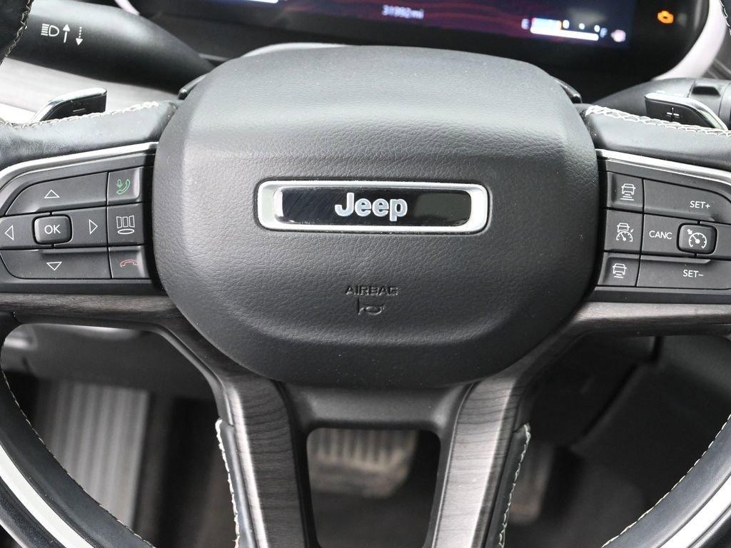2021 Jeep Grand Cherokee L Vehicle Photo in Cedar Rapids, IA 52402
