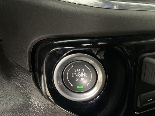 2023 GMC Sierra 1500 Vehicle Photo in GILBERT, AZ 85297-0402