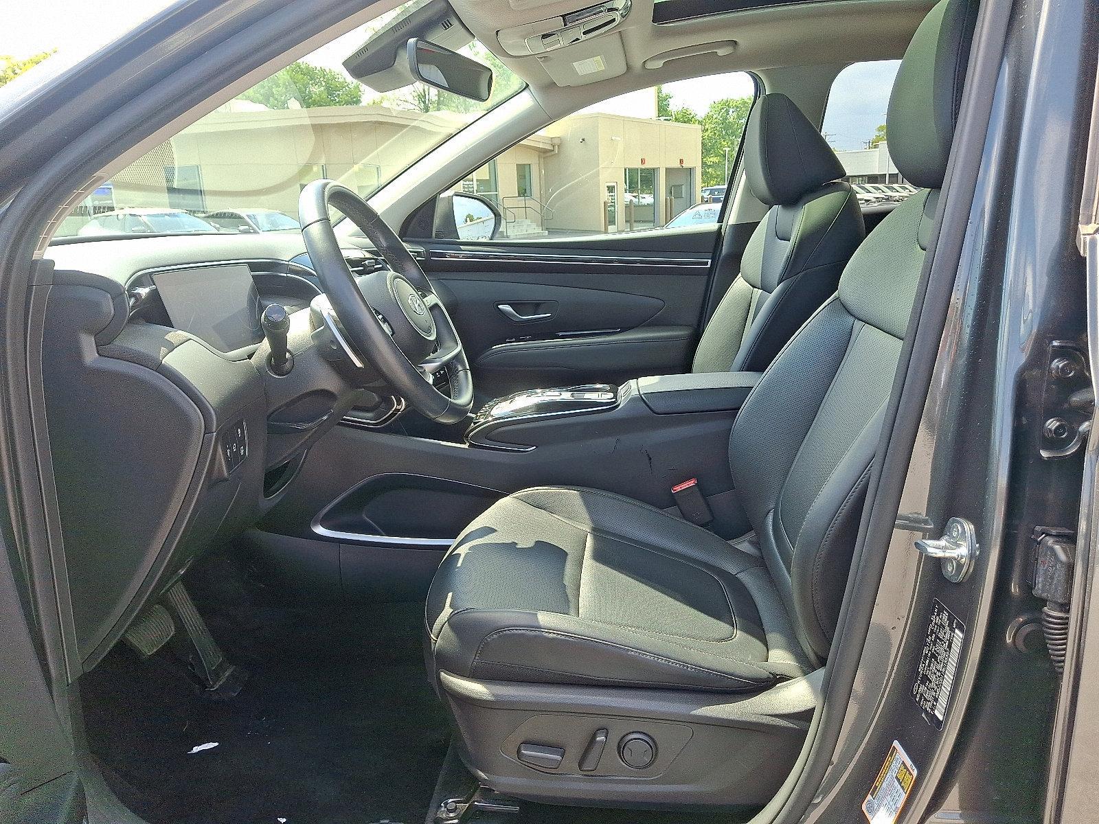 2024 Hyundai TUCSON Hybrid Vehicle Photo in Harrisburg, PA 17111