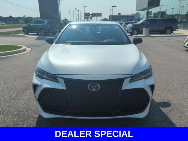 2022 Toyota Avalon Vehicle Photo in Merrillville, IN 46410