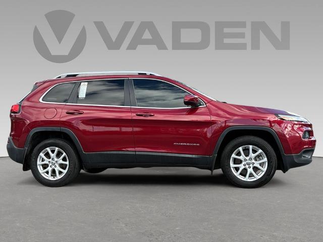 2017 Jeep Cherokee Vehicle Photo in Savannah, GA 31419