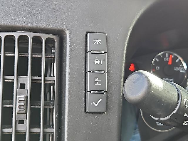 2023 GMC Savana Cargo 2500 Vehicle Photo in TREVOSE, PA 19053-4984