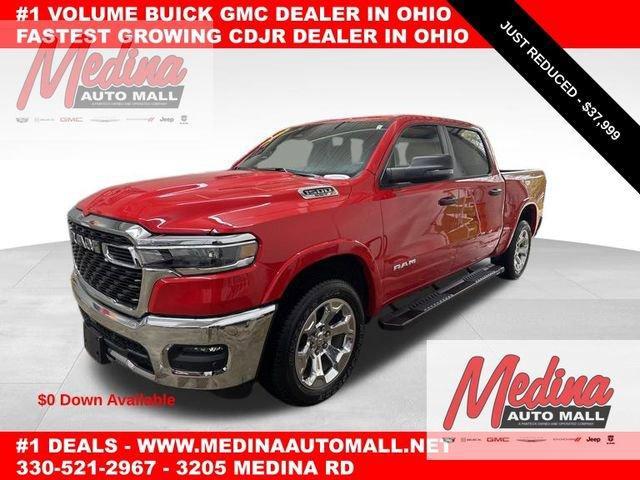 2025 Ram 1500 Vehicle Photo in MEDINA, OH 44256-9631