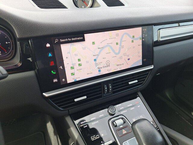 2023 Porsche Cayenne photo 19 of 31